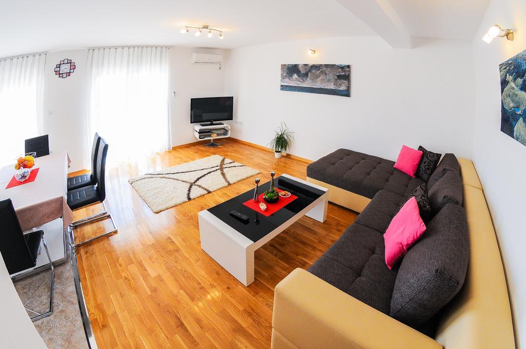 Apartments Rajic スプリト エクステリア 写真